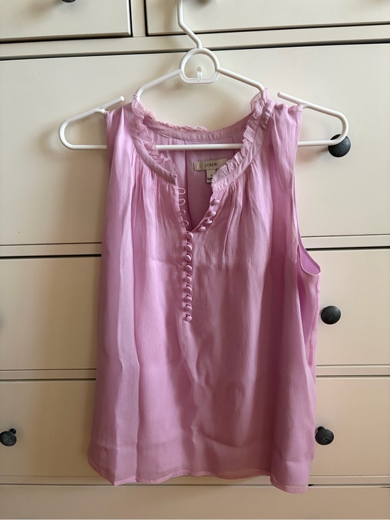 J. Crew Tops - J Crew 100% silk sleeveless lavender blouse size 6